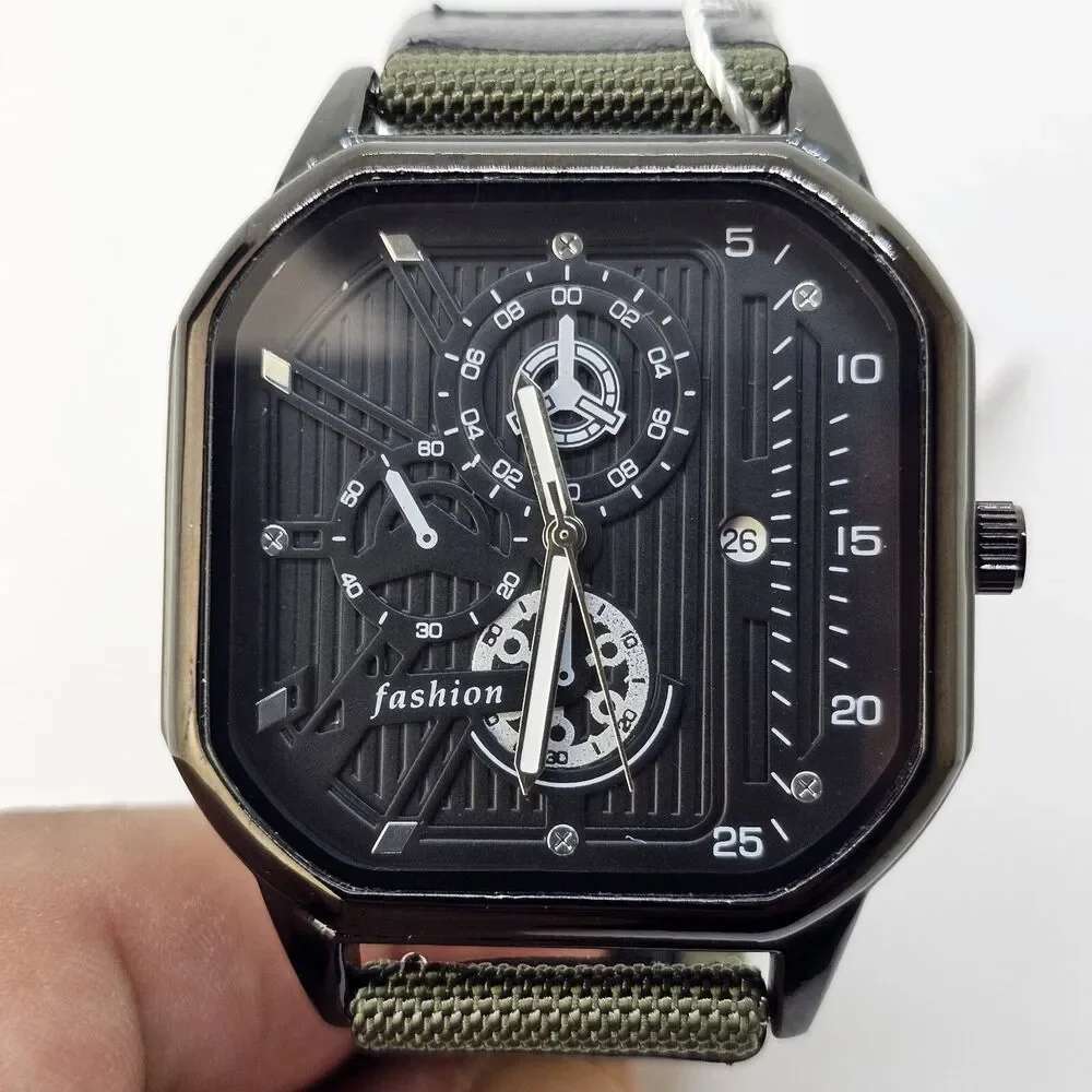 Men's Watch 42MM Case‎ Black Dial Date Indicator Army Green Black Canvas Bands